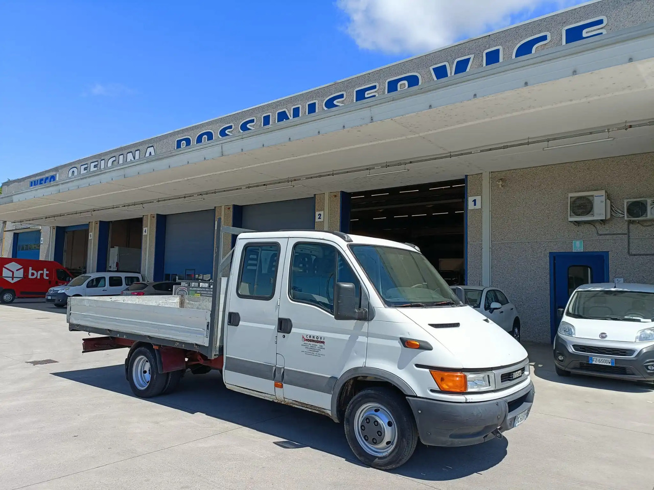 IVECO DAILY 35C11 - Малотоннажный бортовой грузовик: фото 1 IVECO DAILY 35C11 - Малотоннажный бортовой грузовик: фото 1