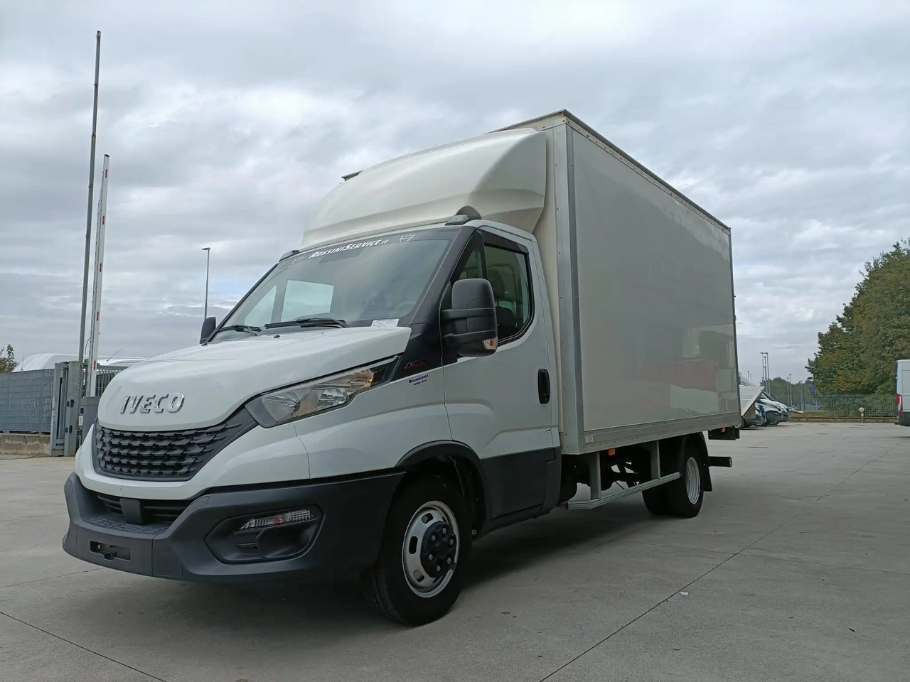 IVECO DAILY 35C16 3.0 - Фургон с закрытым кузовом: фото 3 IVECO DAILY 35C16 3.0 - Фургон с закрытым кузовом: фото 3