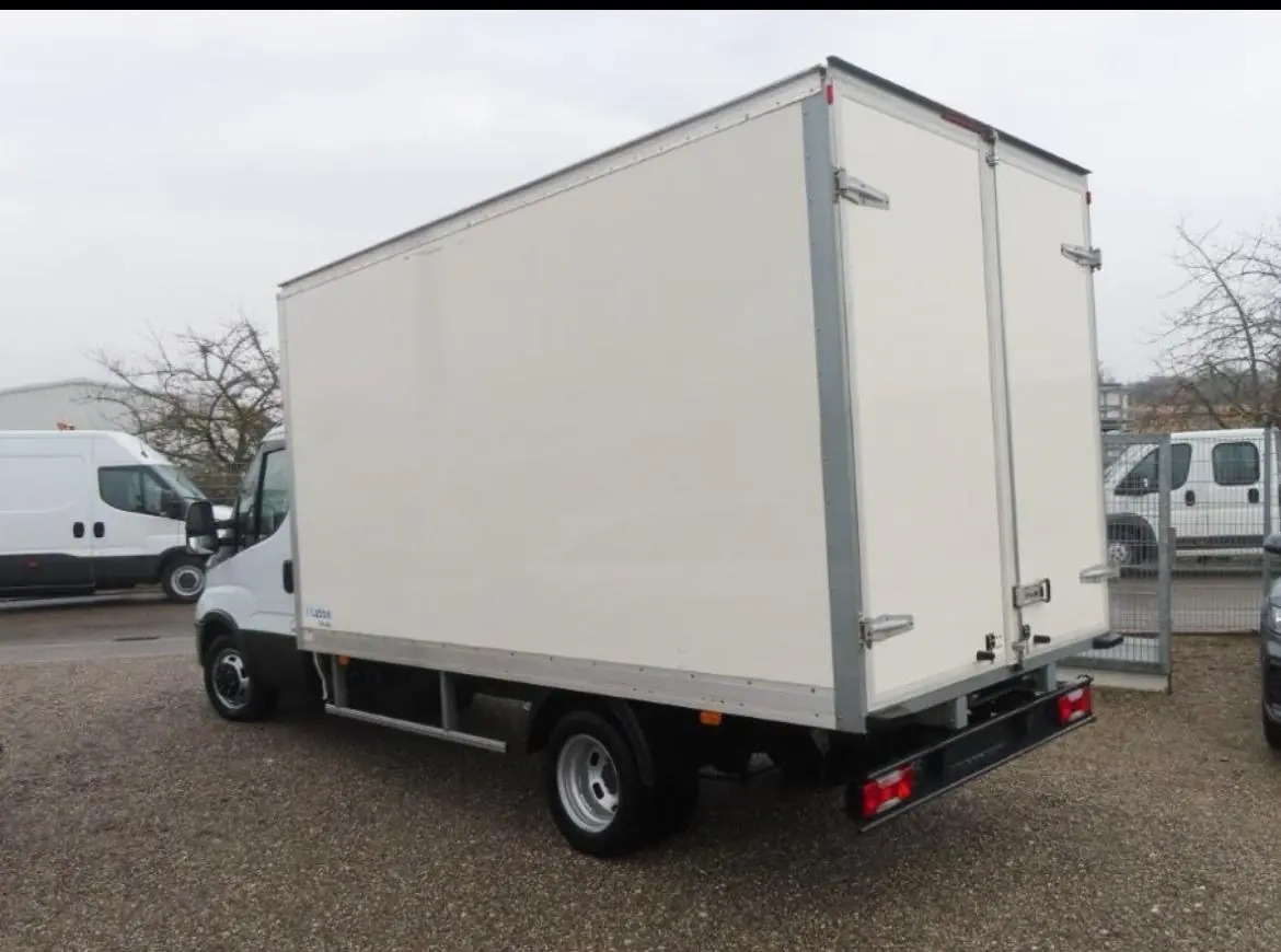 IVECO DAILY 35C16 - Фургон с закрытым кузовом: фото 3 IVECO DAILY 35C16 - Фургон с закрытым кузовом: фото 3