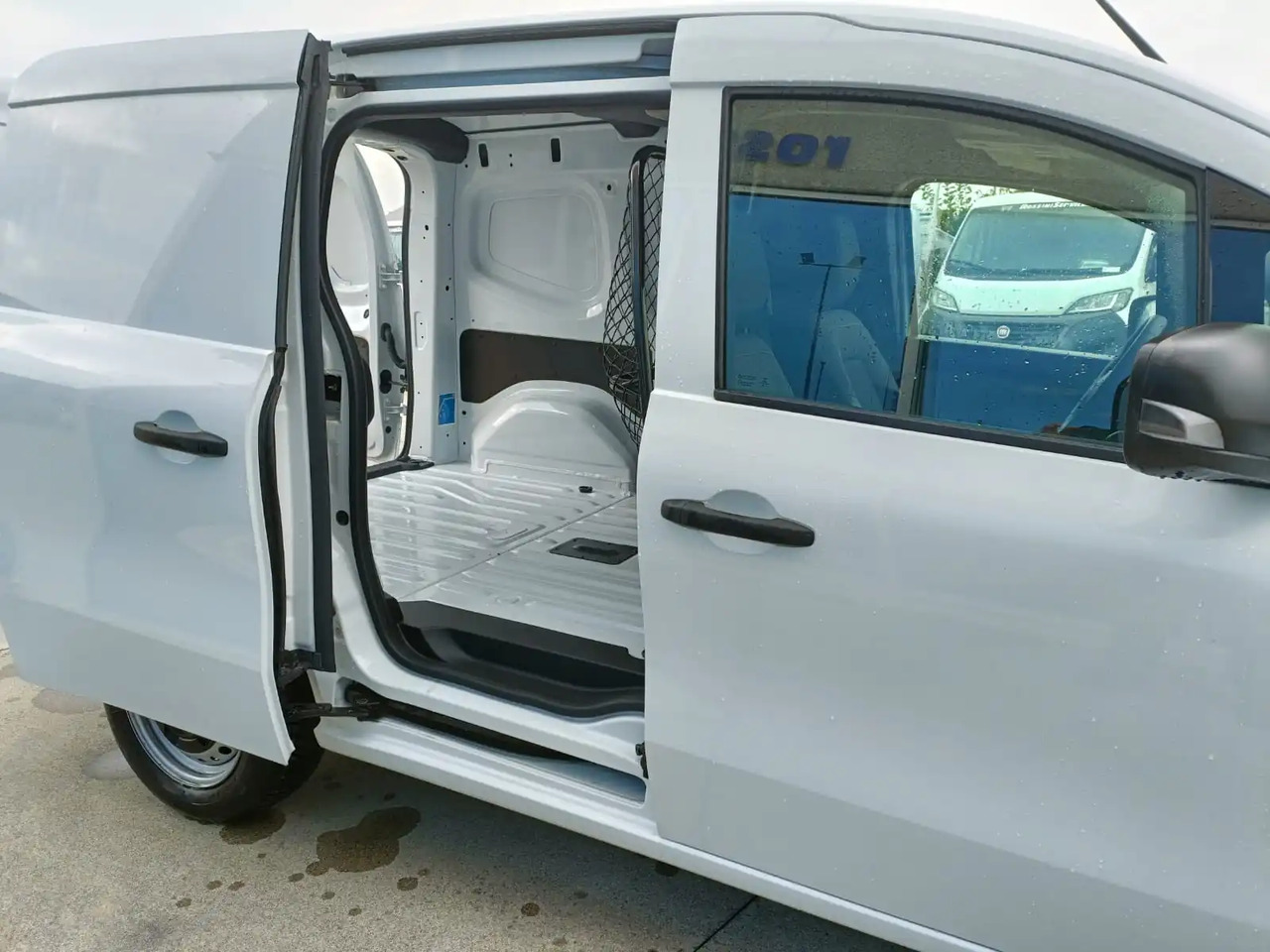 RENAULT KANGOO EV45 – 100% ELETTRICO - Цельнометаллический фургон, Электрический фургон: фото 2 RENAULT KANGOO EV45 – 100% ELETTRICO - Цельнометаллический фургон, Электрический фургон: фото 2