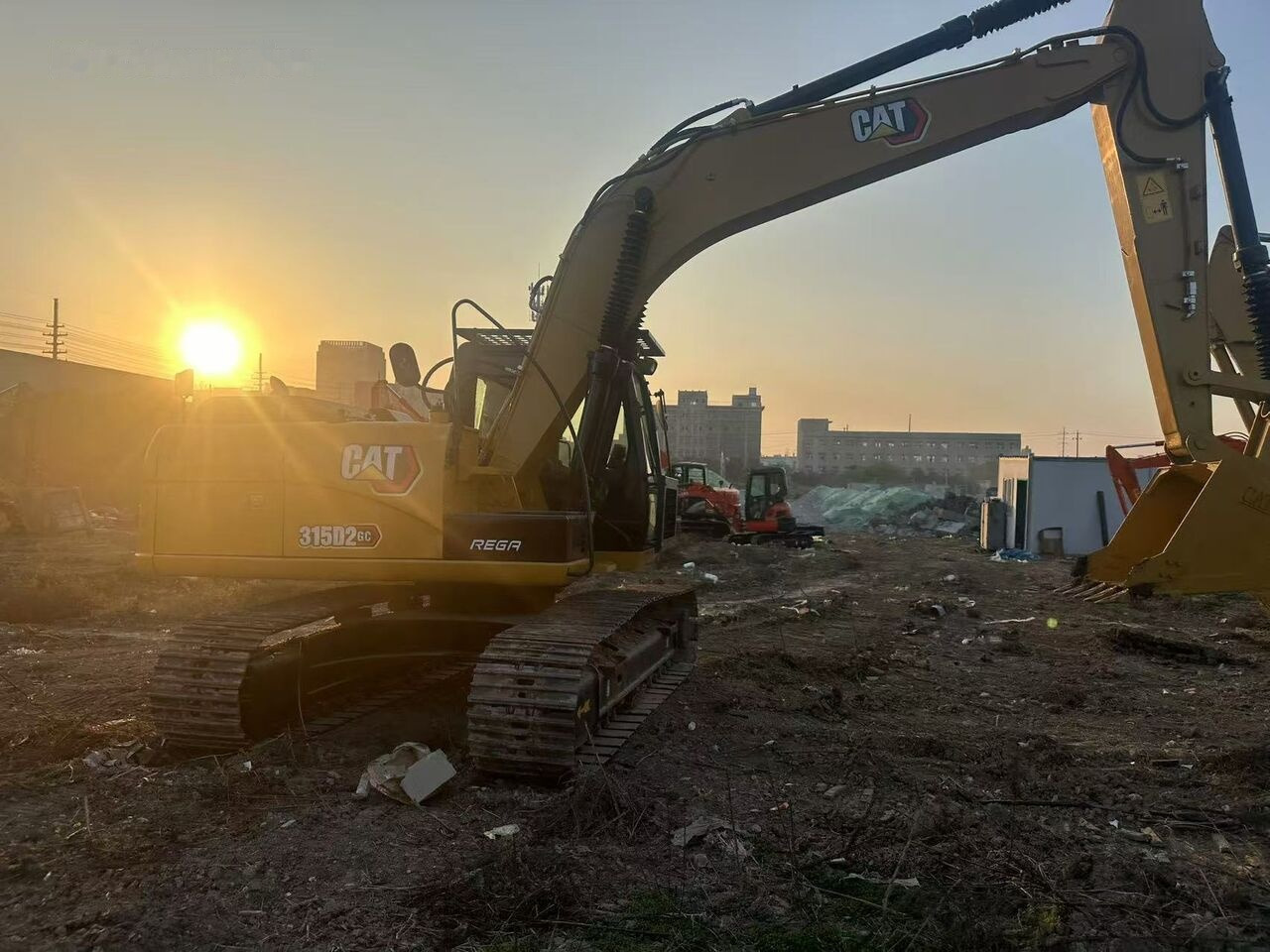 Caterpillar 315D2 - Гусеничный экскаватор: фото 1 Caterpillar 315D2 - Гусеничный экскаватор: фото 1