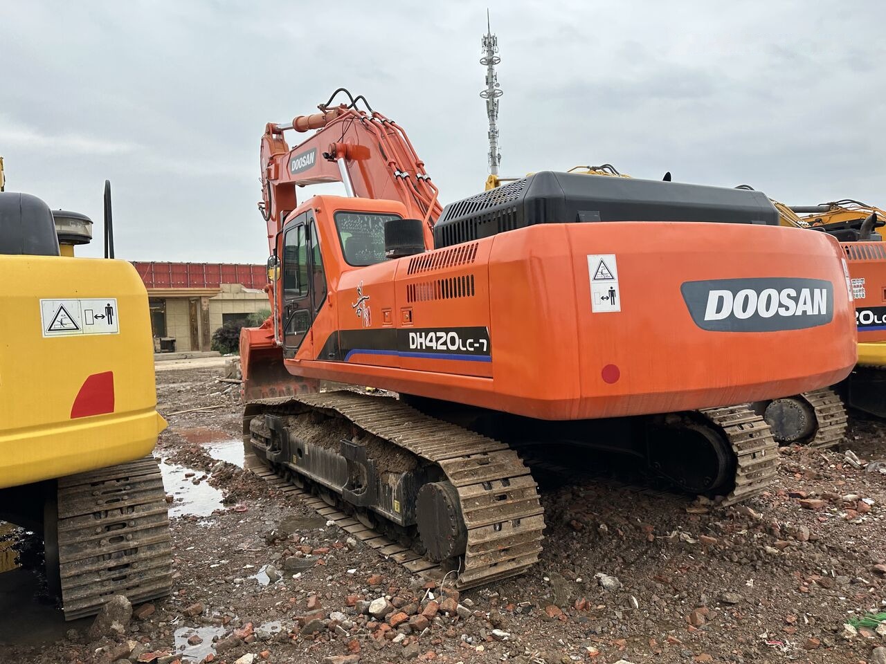 Гусеничный экскаватор Doosan DH420: фото 6