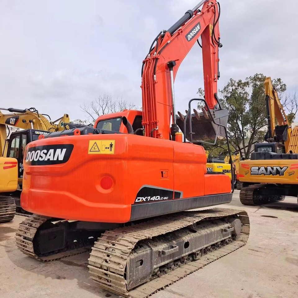 Doosan DX140 - Гусеничный экскаватор: фото 4 Doosan DX140 - Гусеничный экскаватор: фото 4