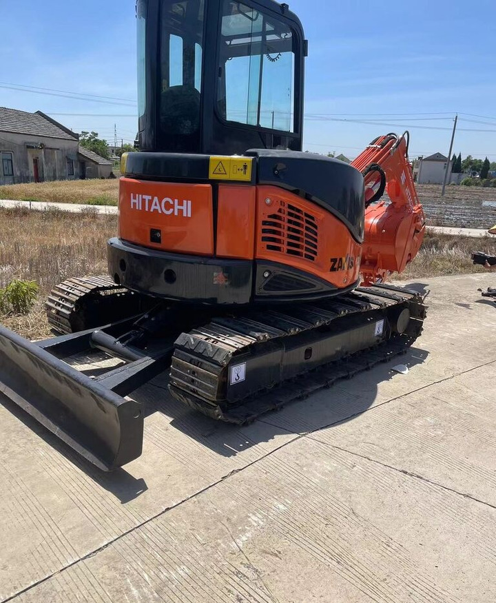 Hitachi ZX50U - Мини-экскаватор: фото 1 Hitachi ZX50U - Мини-экскаватор: фото 1
