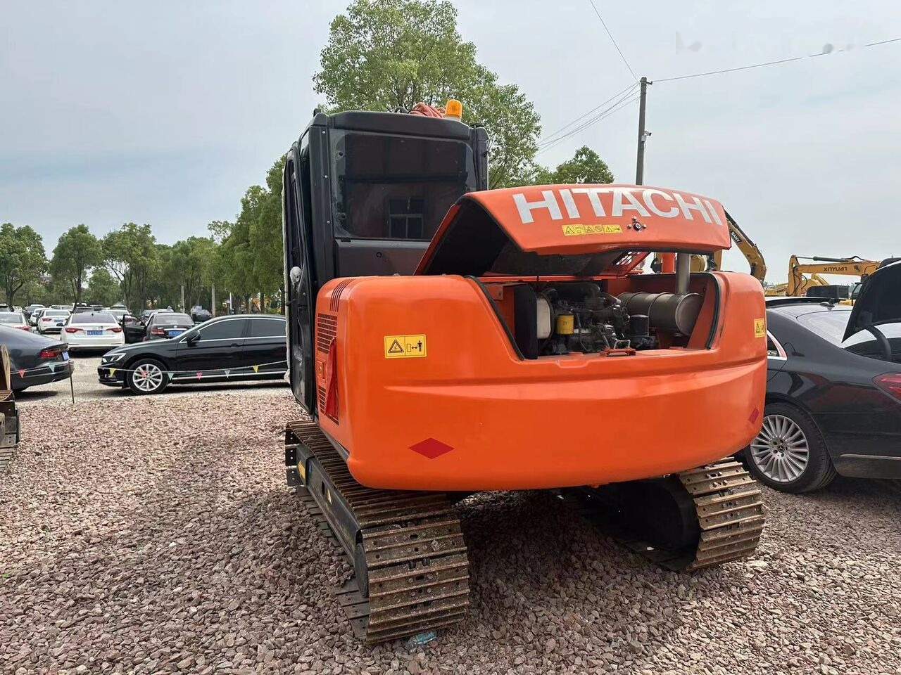 Hitachi ZX70 - Гусеничный экскаватор: фото 1 Hitachi ZX70 - Гусеничный экскаватор: фото 1