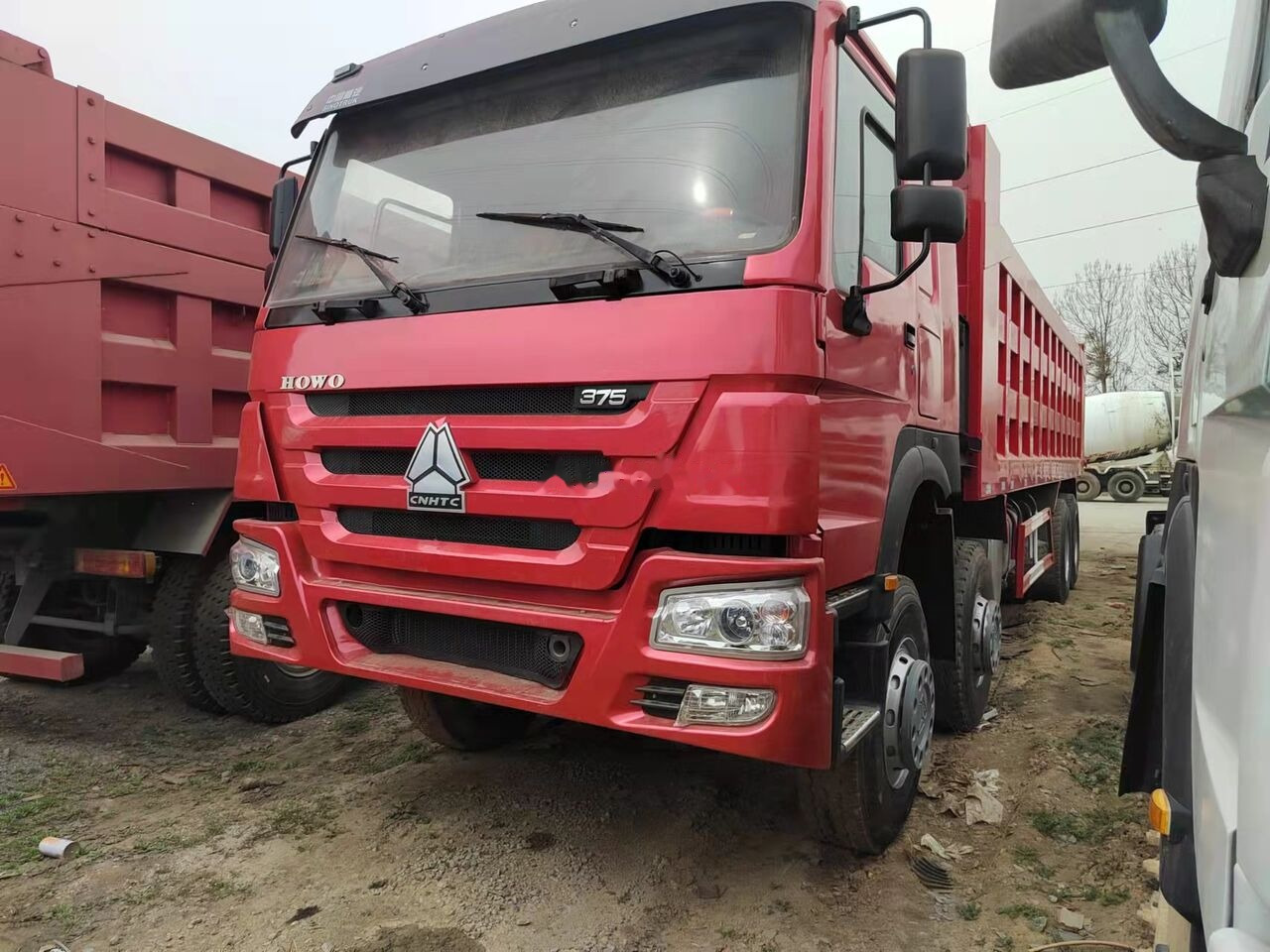 Howo 375 8x4 - Самосвал: фото 3 Howo 375 8x4 - Самосвал: фото 3
