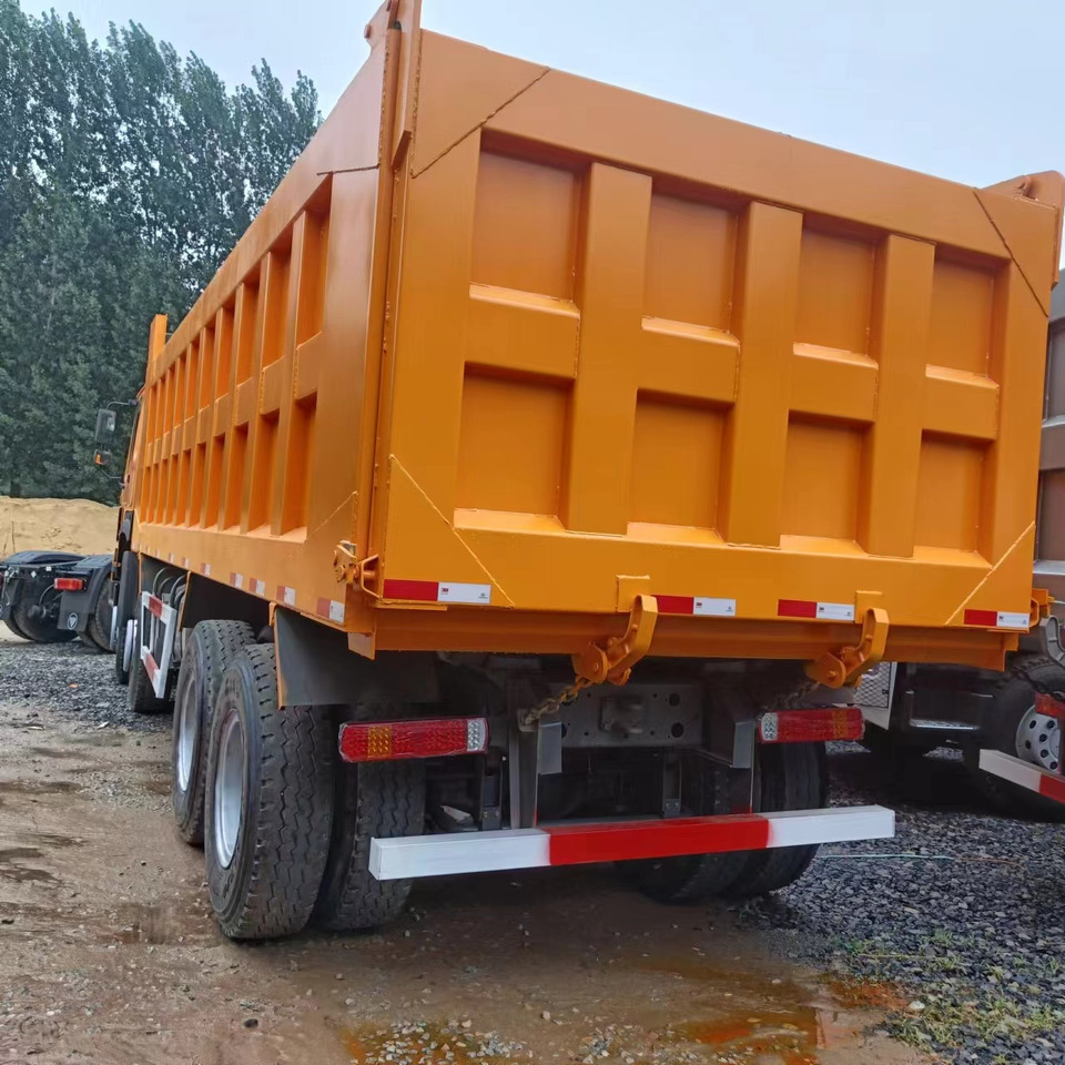 Howo HOWO 8x4 DUMP TRUCK - Самосвал: фото 3 Howo HOWO 8x4 DUMP TRUCK - Самосвал: фото 3