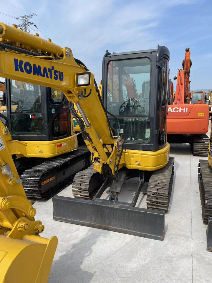 KOMATSU PC30MR-3 - Мини-экскаватор: фото 2 KOMATSU PC30MR-3 - Мини-экскаватор: фото 2