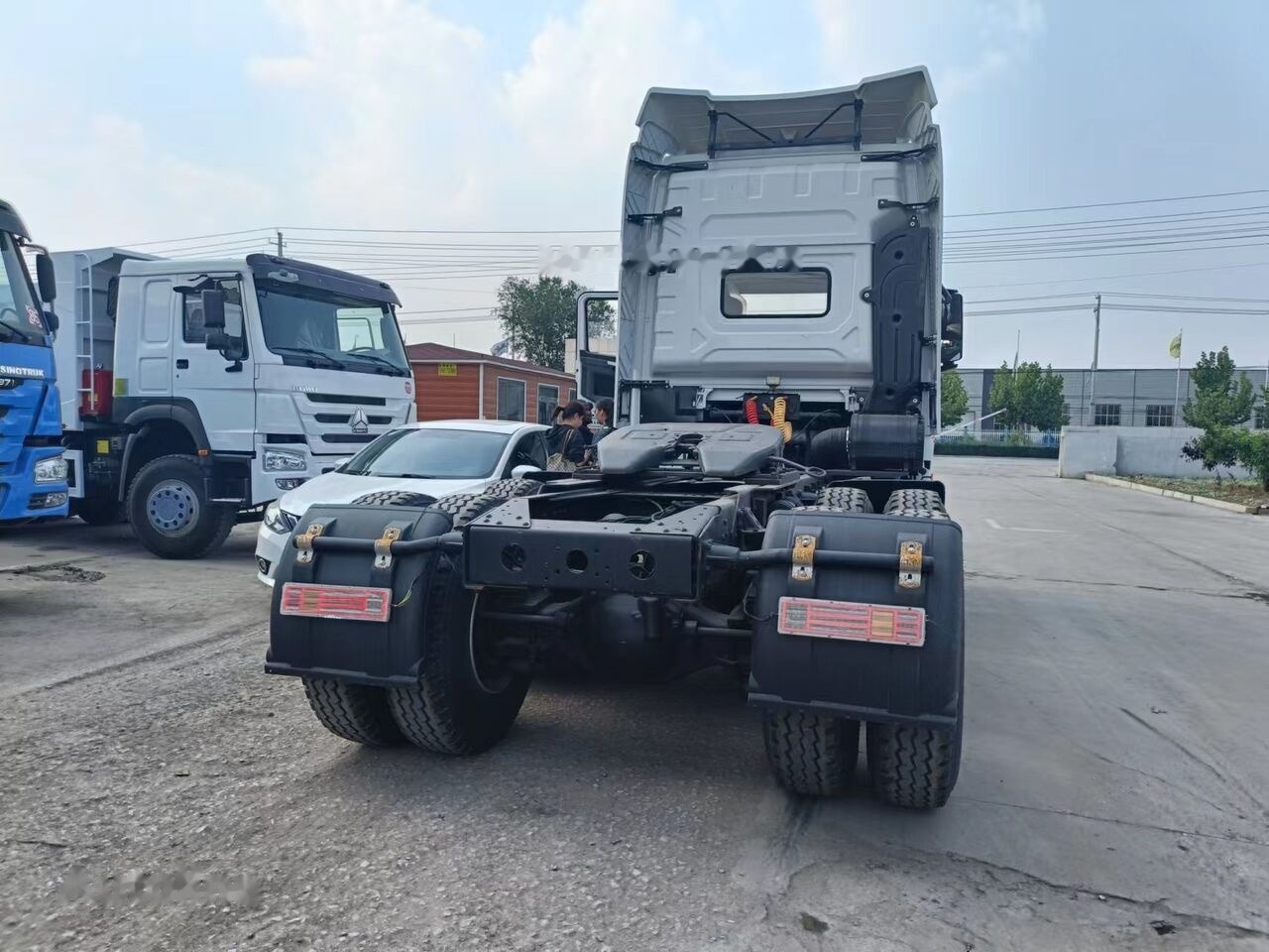 Shacman X3000 - Тягач: фото 4 Shacman X3000 - Тягач: фото 4