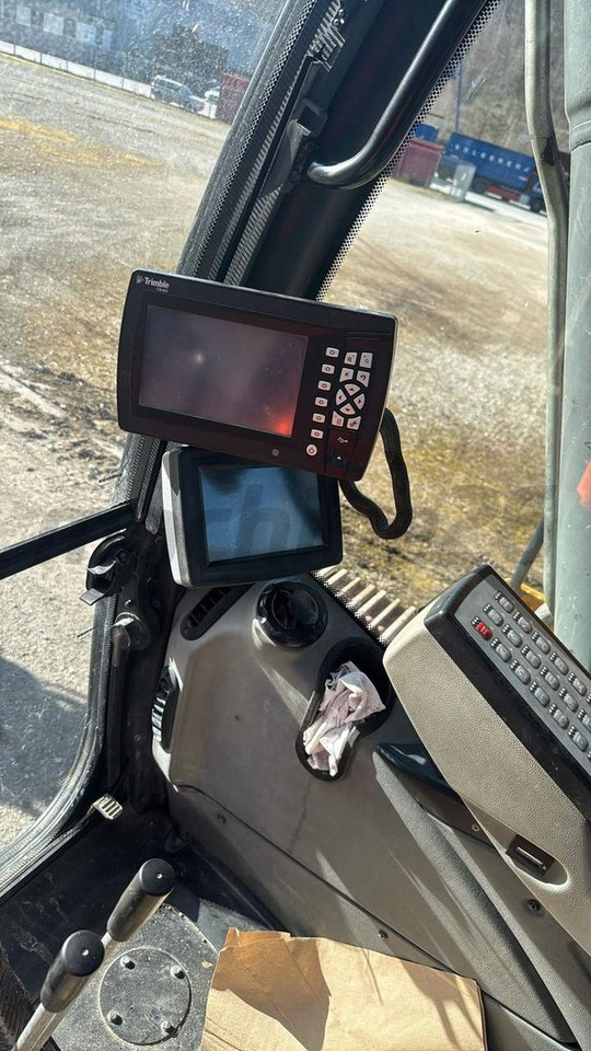 Liebherr R 926 Trimble - Гусеничный экскаватор: фото 3 Liebherr R 926 Trimble - Гусеничный экскаватор: фото 3