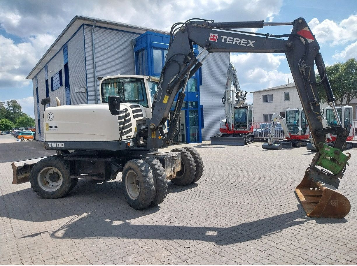 Terex TW 110 -GA IIIB Allradlenkung - Колёсный экскаватор: фото 2 Terex TW 110 -GA IIIB Allradlenkung - Колёсный экскаватор: фото 2