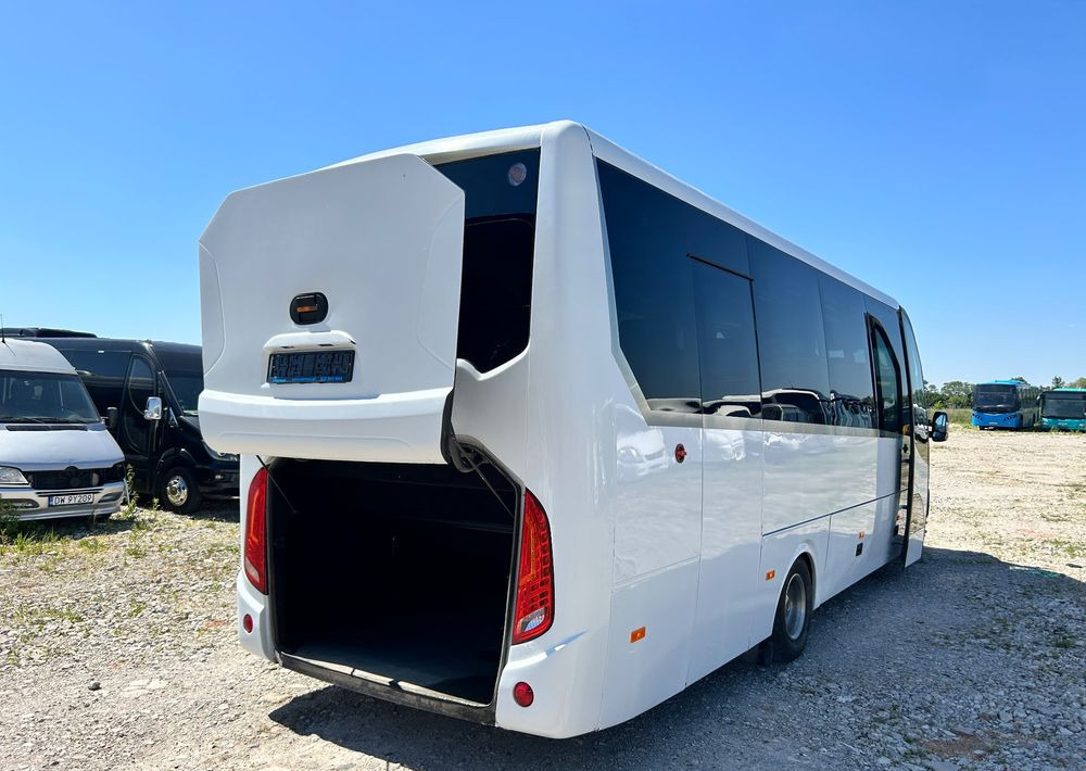 Iveco Daily - Микроавтобус, Пассажирский фургон: фото 5 Iveco Daily - Микроавтобус, Пассажирский фургон: фото 5