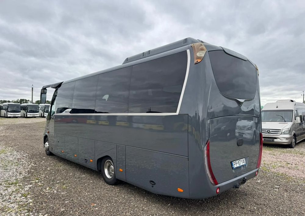 Iveco Daily - Туристический автобус: фото 4 Iveco Daily - Туристический автобус: фото 4