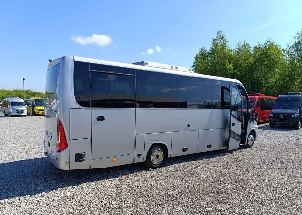 Iveco Daily - Микроавтобус, Пассажирский фургон: фото 5 Iveco Daily - Микроавтобус, Пассажирский фургон: фото 5
