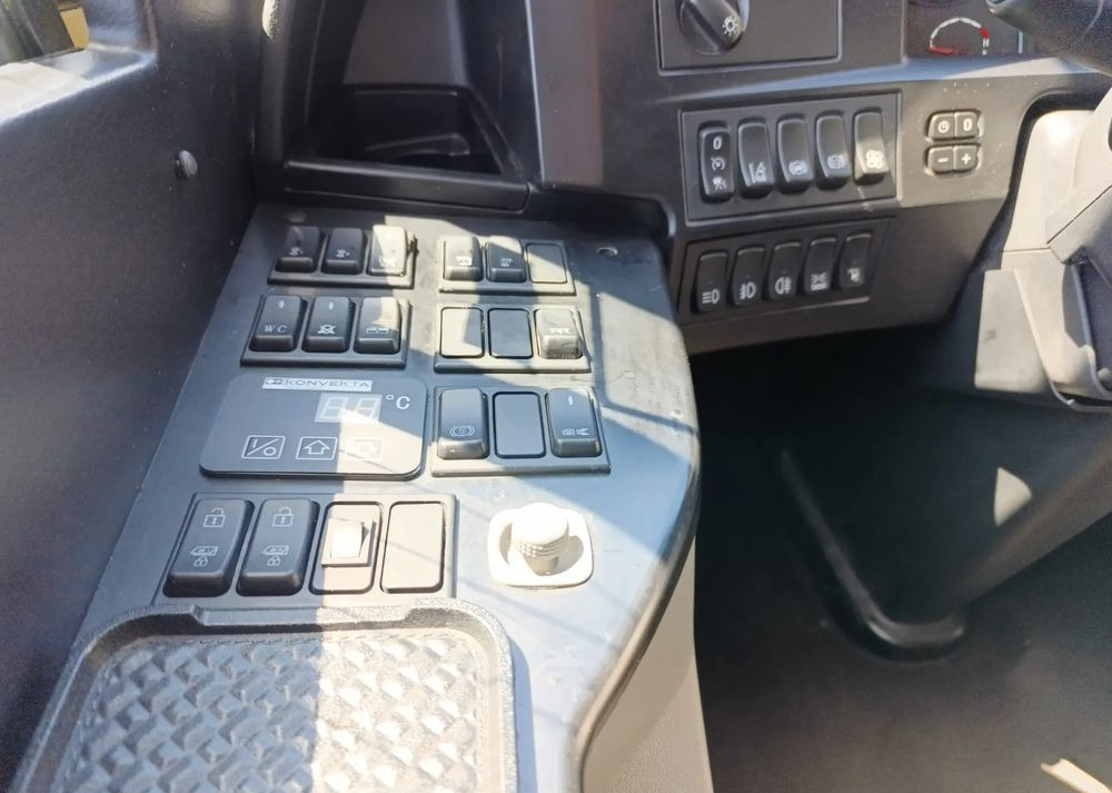 Туристический автобус Scania HIGER: фото 16