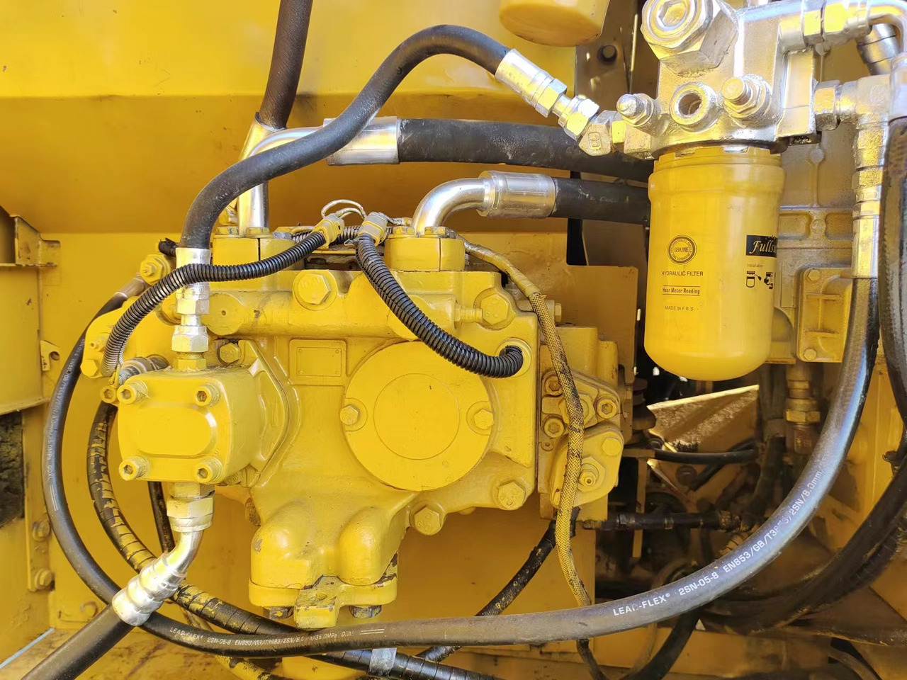 Гусеничный экскаватор CATERPILLAR 320C: фото 6 Гусеничный экскаватор CATERPILLAR 320C: фото 6