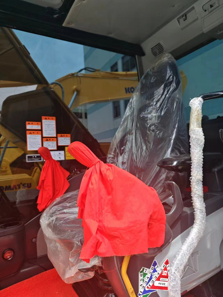 CATERPILLAR 320D - Гусеничный экскаватор: фото 5 CATERPILLAR 320D - Гусеничный экскаватор: фото 5