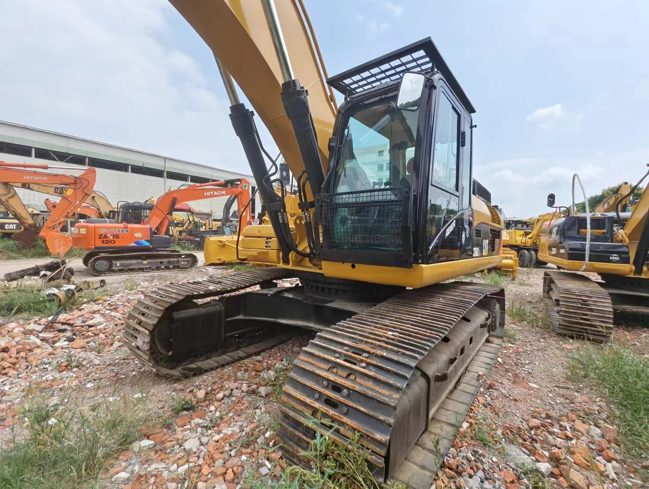 CATERPILLAR 336D2L CAT 336 - Гусеничный экскаватор: фото 3 CATERPILLAR 336D2L CAT 336 - Гусеничный экскаватор: фото 3