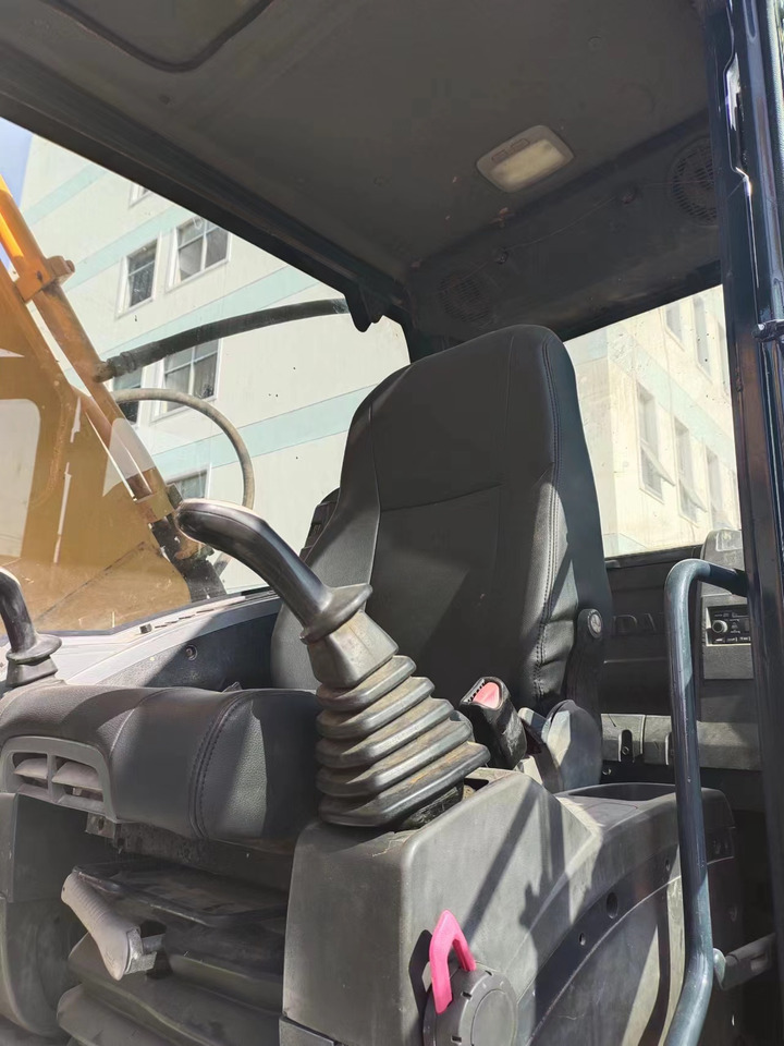 HYUNDAI 220LC-9S 305LC-9T 385LC-9T - Гусеничный экскаватор: фото 3 HYUNDAI 220LC-9S 305LC-9T 385LC-9T - Гусеничный экскаватор: фото 3