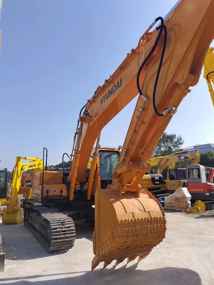 HYUNDAI 220LC-9S - Гусеничный экскаватор: фото 1 HYUNDAI 220LC-9S - Гусеничный экскаватор: фото 1