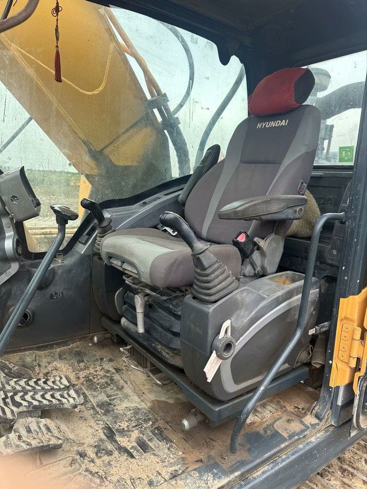 HYUNDAI R305LC-9T - Гусеничный экскаватор: фото 5 HYUNDAI R305LC-9T - Гусеничный экскаватор: фото 5