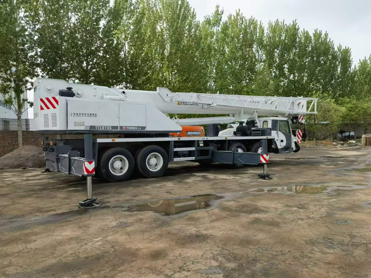 TEREX TTC070G 70ton - Мобильный кран: фото 1 TEREX TTC070G 70ton - Мобильный кран: фото 1