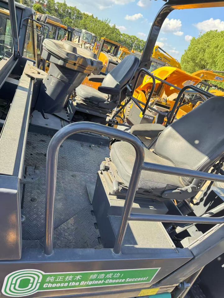 VOGELE 1800-3L - Асфальтоукладчик: фото 3 VOGELE 1800-3L - Асфальтоукладчик: фото 3