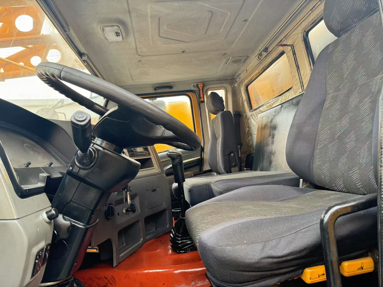 XCMG XCT80 - Мобильный кран: фото 3 XCMG XCT80 - Мобильный кран: фото 3