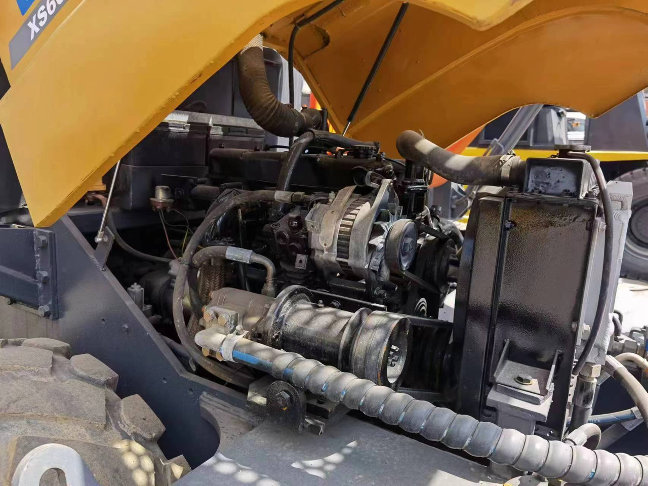 XCMG XS60J - Компактор: фото 4 XCMG XS60J - Компактор: фото 4