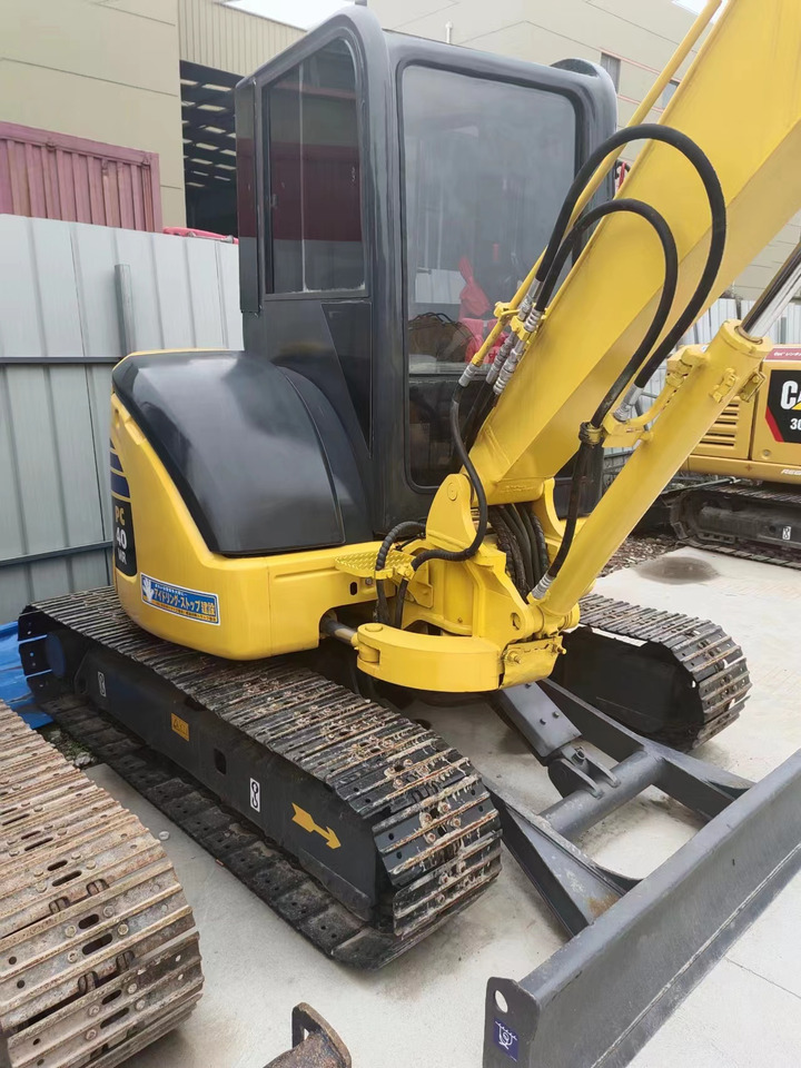 Komatsu pc40 - Мини-экскаватор: фото 4 Komatsu pc40 - Мини-экскаватор: фото 4
