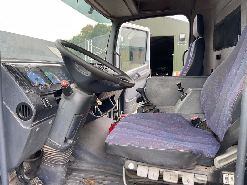 Грузовик с закрытым кузовом Mercedes-Benz Atego 1017 Box Truck: фото 13 Грузовик с закрытым кузовом Mercedes-Benz Atego 1017 Box Truck: фото 13