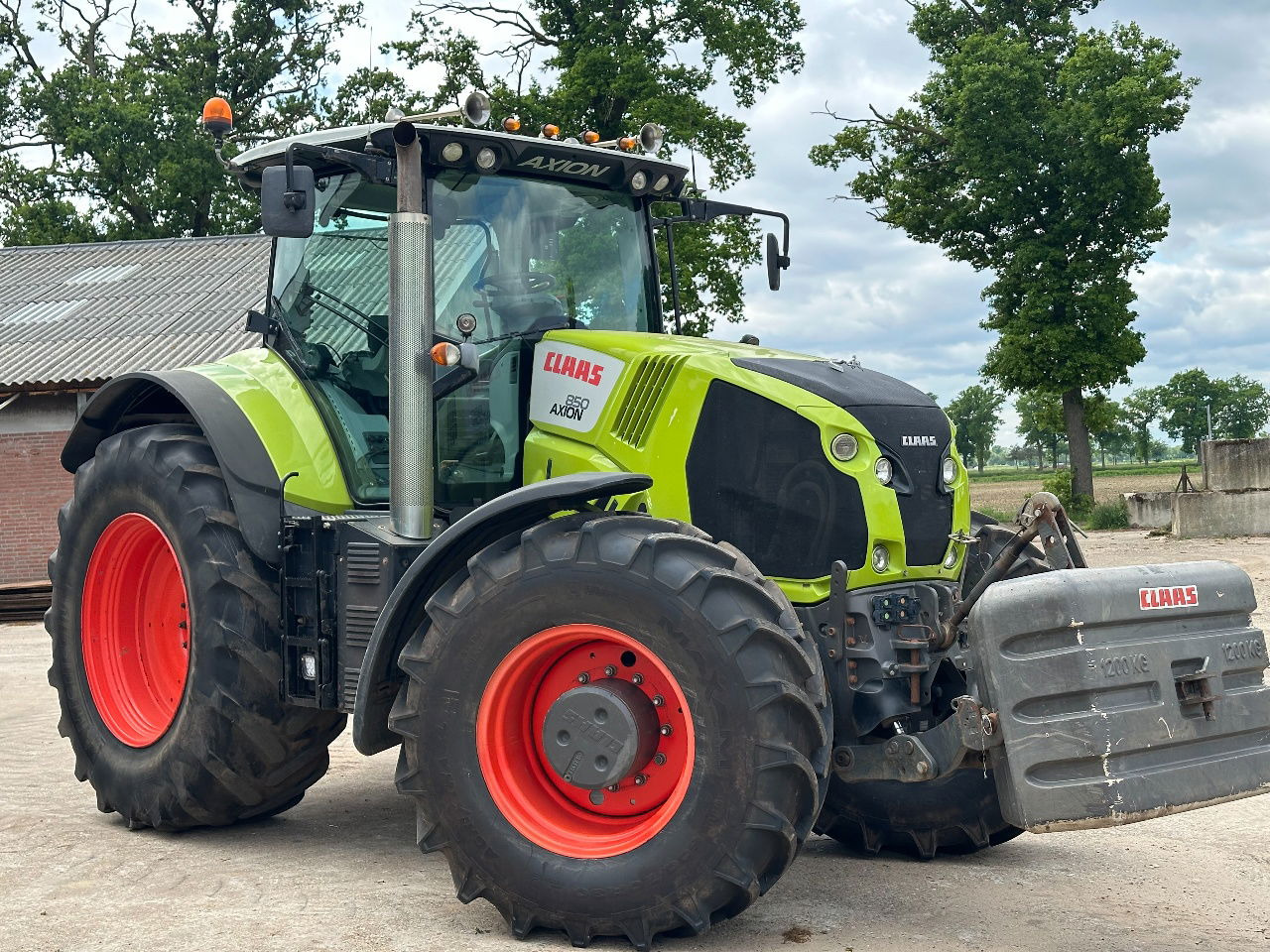 Claas Axion 850 Cmatic - Трактор: фото 4 Claas Axion 850 Cmatic - Трактор: фото 4