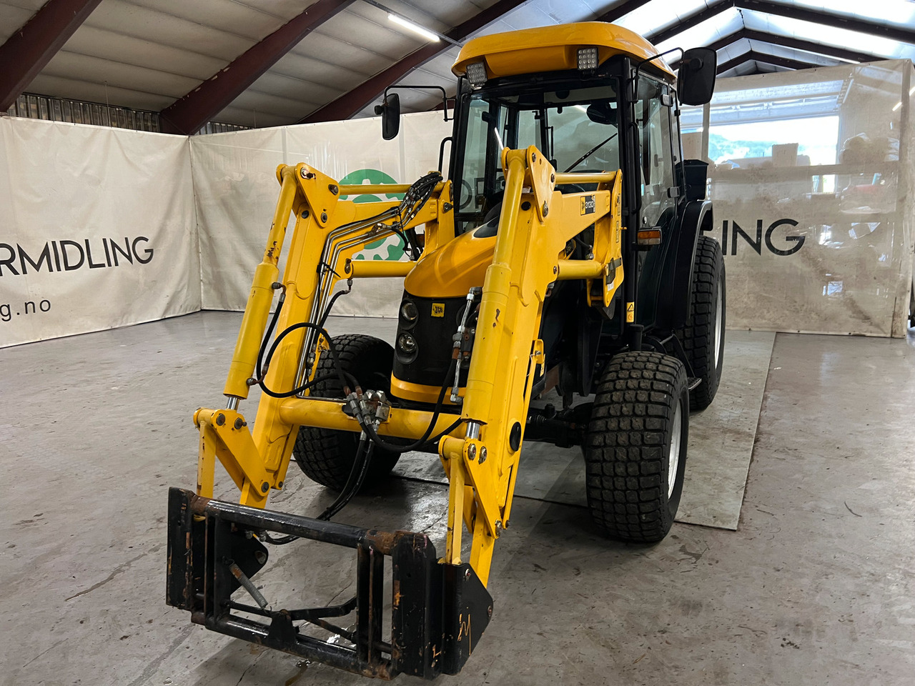 JCB 360 - Трактор: фото 3 JCB 360 - Трактор: фото 3