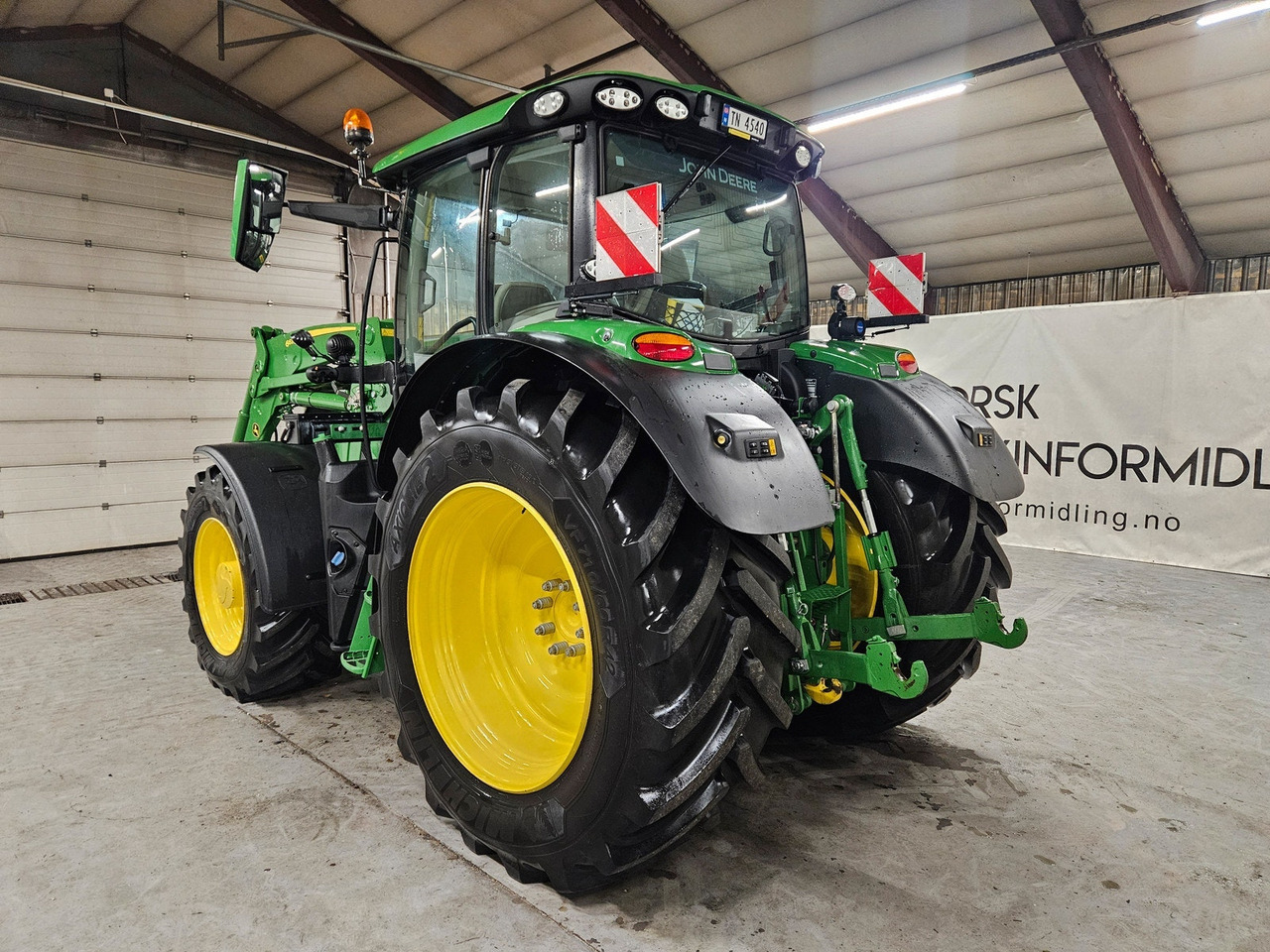 John Deere 6R185 Ultimate #Godt utstyrt og veldig flott traktor - Трактор: фото 4 John Deere 6R185 Ultimate #Godt utstyrt og veldig flott traktor - Трактор: фото 4