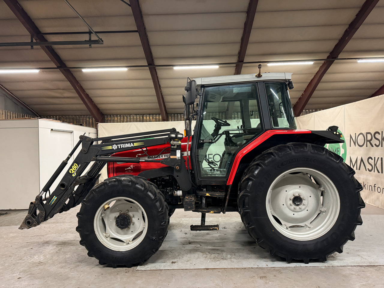 Massey Ferguson 6265 - Трактор: фото 2 Massey Ferguson 6265 - Трактор: фото 2