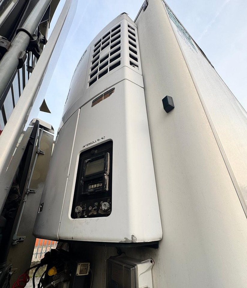 Полуприцеп-рефрижератор SEMIRIMORCHIO FRIGO CHEREAU: фото 13 Полуприцеп-рефрижератор SEMIRIMORCHIO FRIGO CHEREAU: фото 13