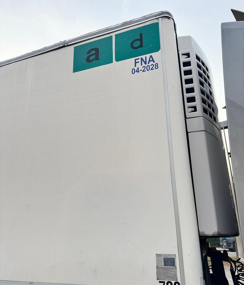 Полуприцеп-рефрижератор SEMIRIMORCHIO FRIGO CHEREAU: фото 15 Полуприцеп-рефрижератор SEMIRIMORCHIO FRIGO CHEREAU: фото 15