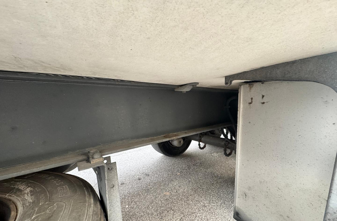 Полуприцеп-рефрижератор SEMIRIMORCHIO FRIGO CHEREAU: фото 10 Полуприцеп-рефрижератор SEMIRIMORCHIO FRIGO CHEREAU: фото 10