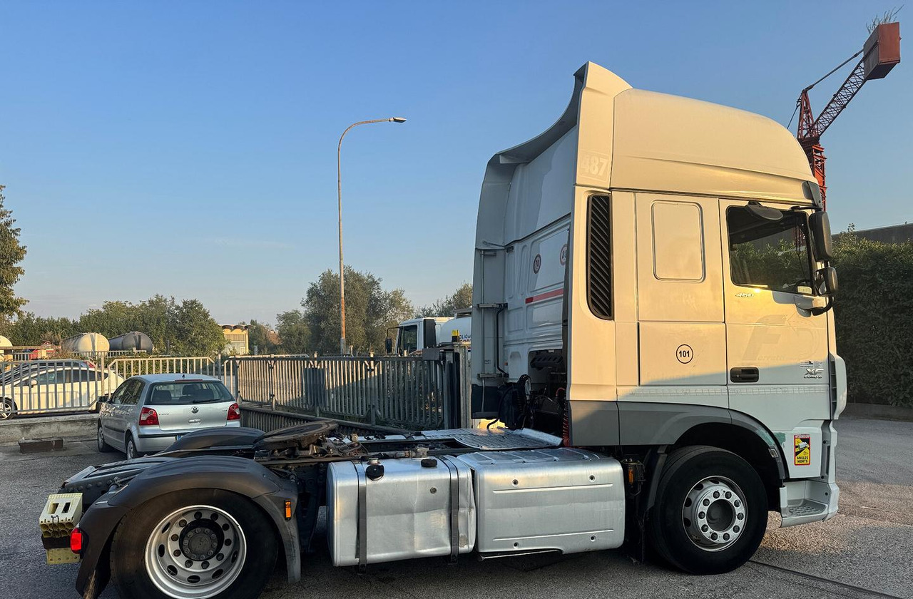 Тягач DAF XF 460 FT - 2017 - IMPIANTO RIBALTABILE: фото 21 Тягач DAF XF 460 FT - 2017 - IMPIANTO RIBALTABILE: фото 21