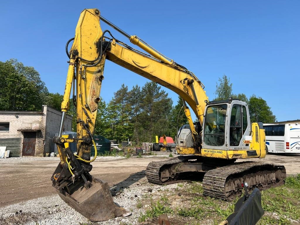 NEW HOLLAND KOBELCO E235BSRLC-2 - Гусеничный экскаватор: фото 1 NEW HOLLAND KOBELCO E235BSRLC-2 - Гусеничный экскаватор: фото 1
