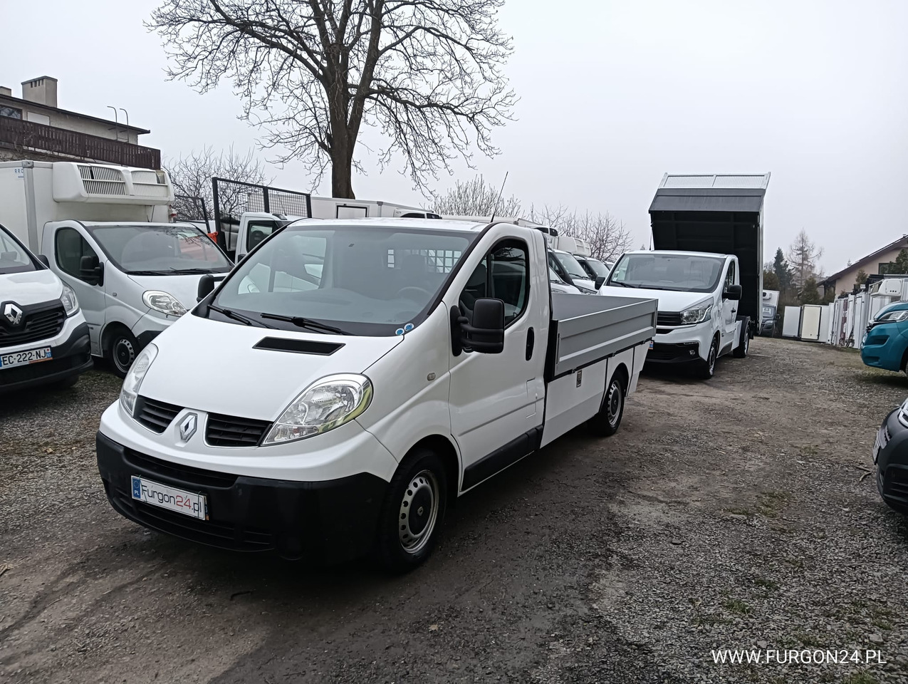 RENAULT TRAFIC PLATFORMA DO ZABUDOWY NR 625 - Малотоннажный самосвал: фото 2 RENAULT TRAFIC PLATFORMA DO ZABUDOWY NR 625 - Малотоннажный самосвал: фото 2