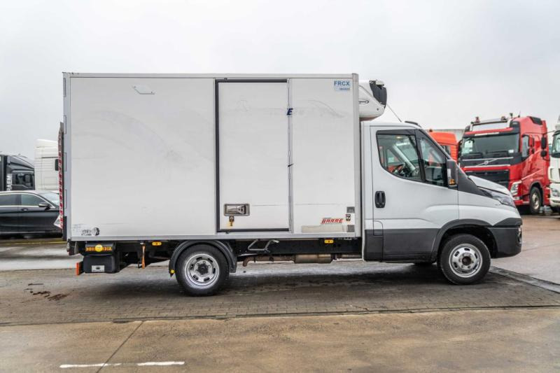 Iveco DAILY 35.180 +CARRIER + DHOLLANDIA - Фургон-рефрижератор: фото 3 Iveco DAILY 35.180 +CARRIER + DHOLLANDIA - Фургон-рефрижератор: фото 3