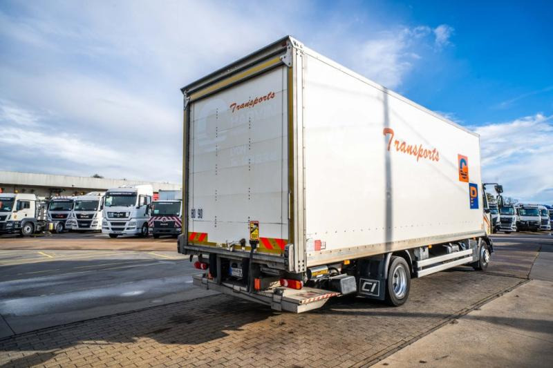 Renault D WIDE 250 DXI (12T)+DHOLLANDIA - Грузовик с закрытым кузовом: фото 4 Renault D WIDE 250 DXI (12T)+DHOLLANDIA - Грузовик с закрытым кузовом: фото 4