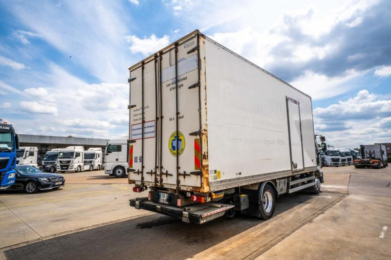 Renault MIDLUM 270 DXI (14T.)+DHOLLANDIA - Грузовик с закрытым кузовом: фото 4 Renault MIDLUM 270 DXI (14T.)+DHOLLANDIA - Грузовик с закрытым кузовом: фото 4