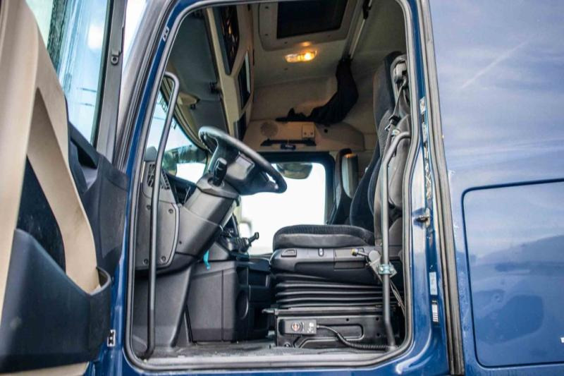 Mercedes ACTROS 1848 LS+E6+HYDR. - Тягач: фото 5 Mercedes ACTROS 1848 LS+E6+HYDR. - Тягач: фото 5