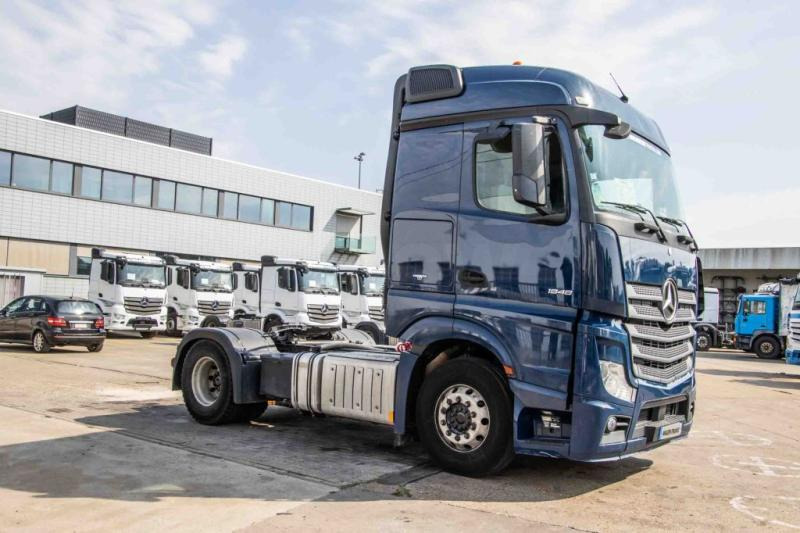 Mercedes ACTROS 1848 LS+E6+HYDR. - Тягач: фото 2 Mercedes ACTROS 1848 LS+E6+HYDR. - Тягач: фото 2