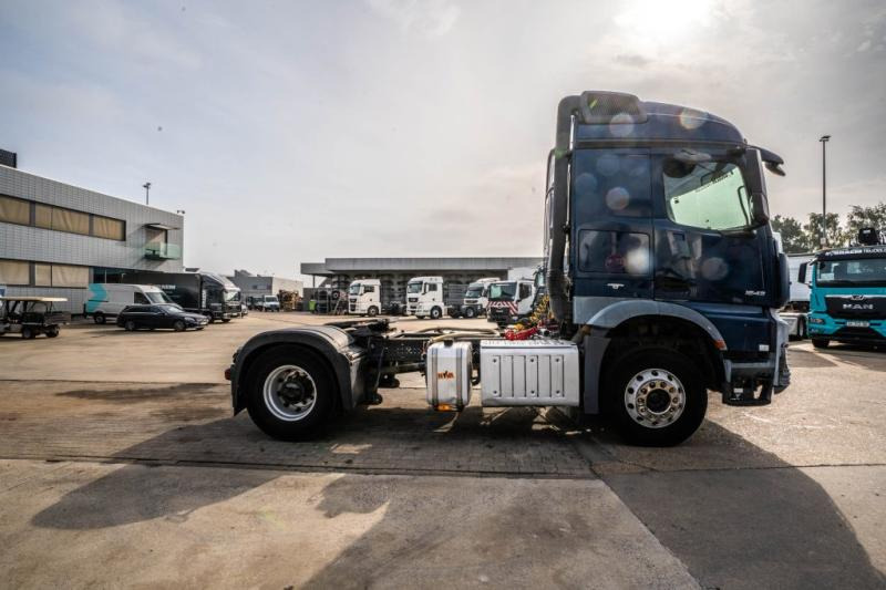 Mercedes AROCS 1843 LS ( NO ACTROS)+BIG AXLE +HYDR. - Тягач: фото 3 Mercedes AROCS 1843 LS ( NO ACTROS)+BIG AXLE +HYDR. - Тягач: фото 3