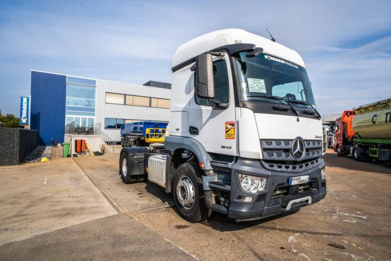 Mercedes AROCS 1843 LS ( NO ACTROS) - Тягач: фото 2 Mercedes AROCS 1843 LS ( NO ACTROS) - Тягач: фото 2