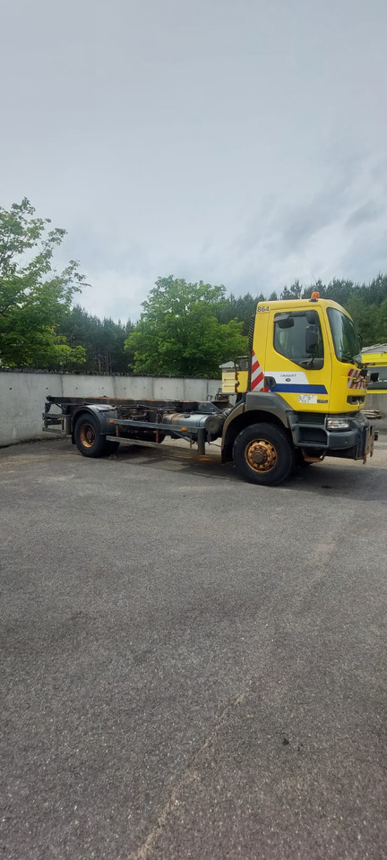 Самосвал RENAULT: фото 10 Самосвал RENAULT: фото 10