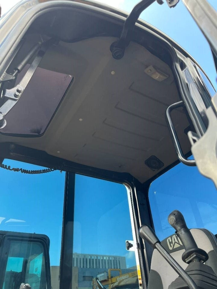 CAT 303.5E2 - Мини-экскаватор: фото 4 CAT 303.5E2 - Мини-экскаватор: фото 4
